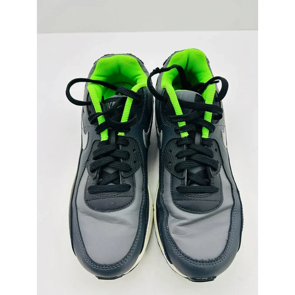 Nike Air‎ Max 90 Sneakers Youth Sz 7Y Green New
